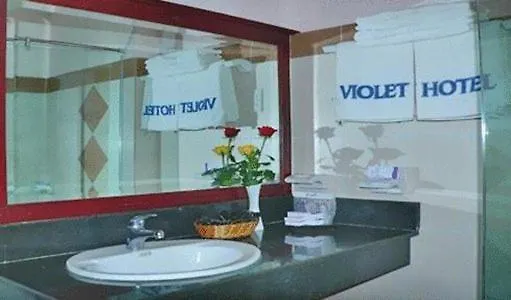Violet Hotel Нячанг