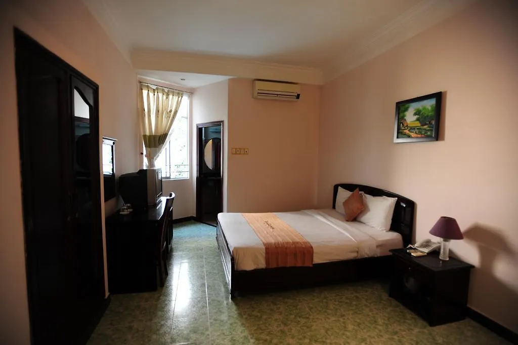 Violet Hotel Nha Trang